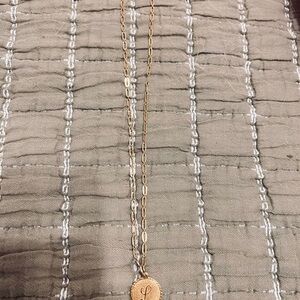 Gold Pendant Necklace